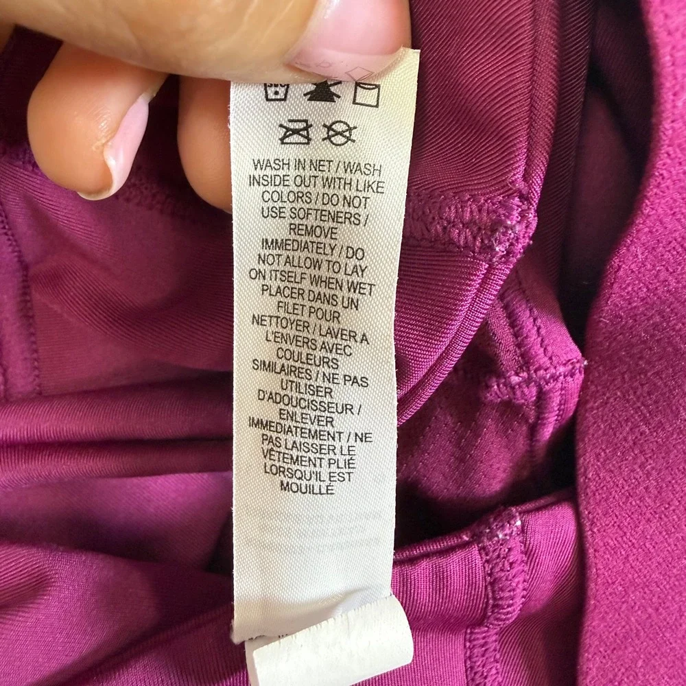 Nike Air Dri-FIT Sports Bra Womens Large Sangria Purple DM0643-610